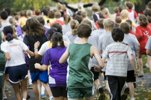 Como evitar los problemas de rodilla al hacer ejercicio BBC News Mundo
