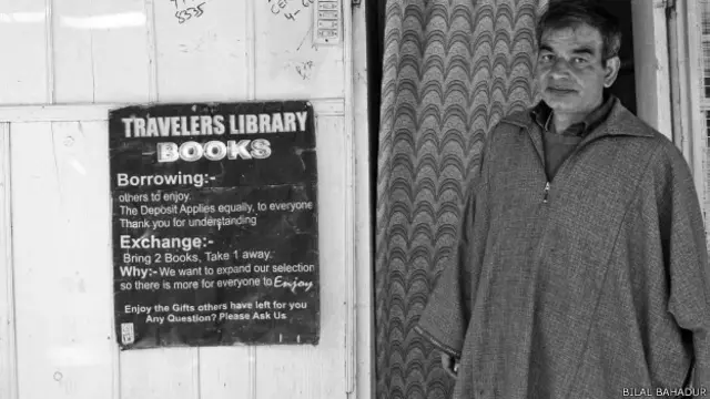 श्रीनगर, लाइब्रेरियन ओता