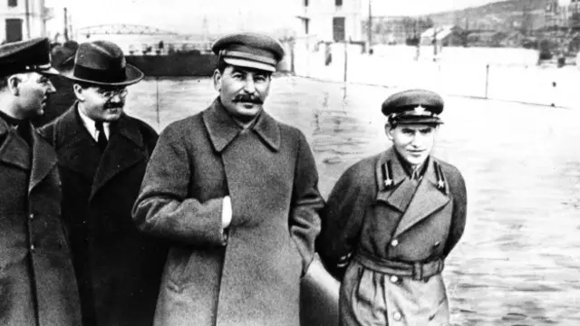 Liên Xô 1953: Một năm sáu lãnh tụ - BBC News Tiếng Việt