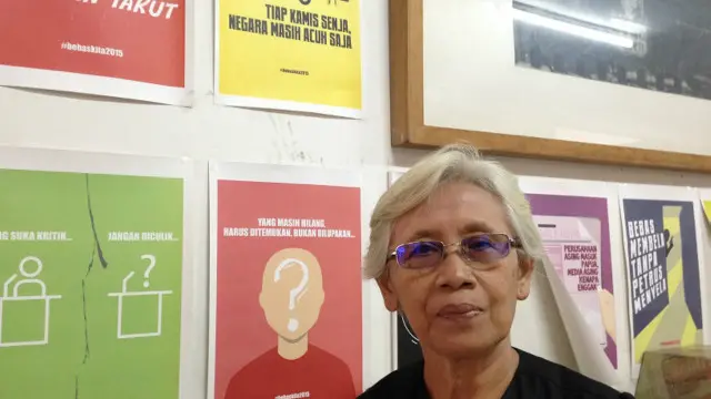 Maria Sumarsih terus menuntut keadilan atas putranya, mendiang BR Norma Irawan, yang meninggal dunia dalam peristiwa Semanggi I di Universitas Atmajaya, Jakarta, 1998 lalu.