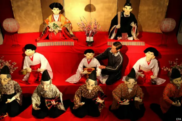 हिना मस्तूरी, बेटियों और गुड़ियों का दिन