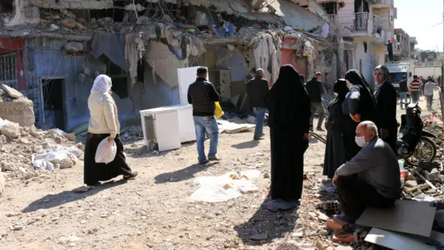 Yasağın kalkmasının ardından Cizreliler dönüp evlerini kontrol ettiler. 