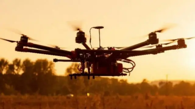 الخبير الأمني استطاع اختراق طائرة شرطة هولندية بدون طيار والسيطرة عليها وتشغيلها وفتح كاميرتها.