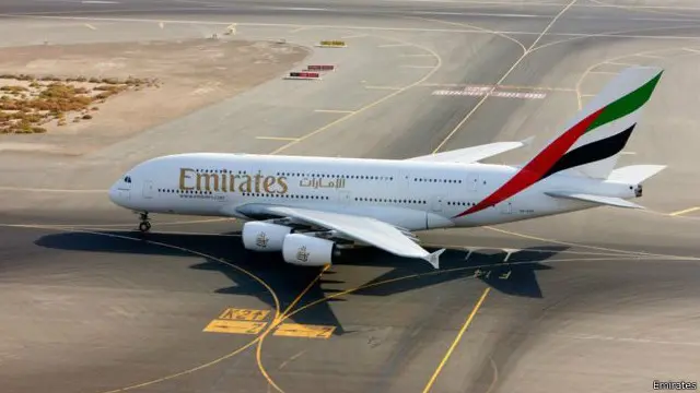 طائرة الخطوط الإماراتية إيرباص A380 قطعت 14,200 كيلومتر بين دبي وأوكلاند.