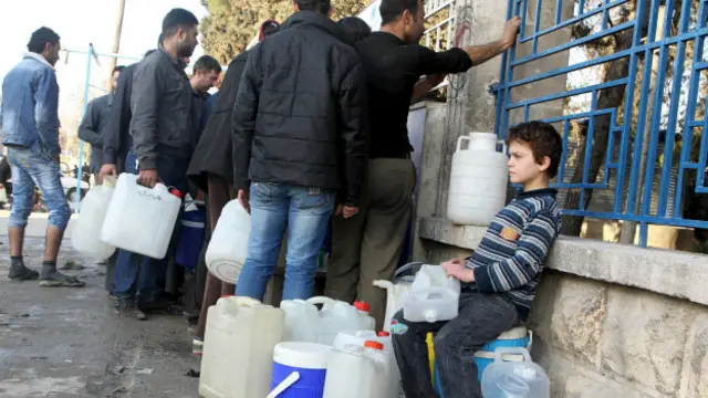 Очередь за водой