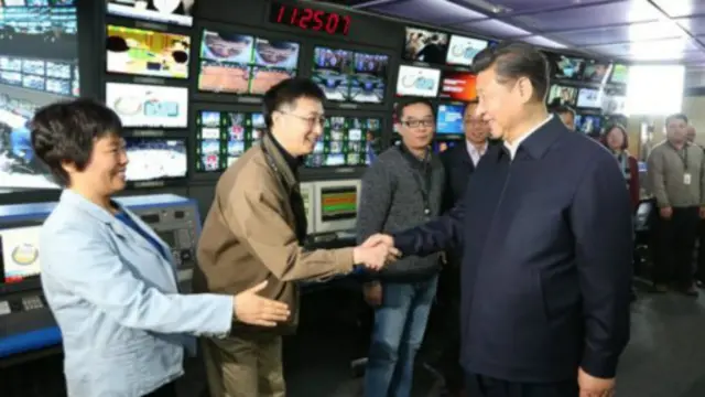习近平访问央视