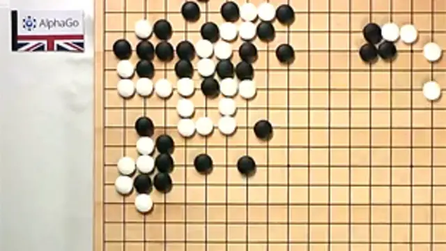 AlphaGo ya se midió contra jugadores aficionados y campeones.