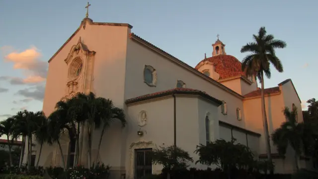 Iglesia de la pequeña flor