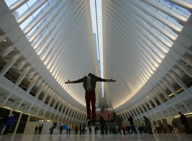 Зал новой станции WTC