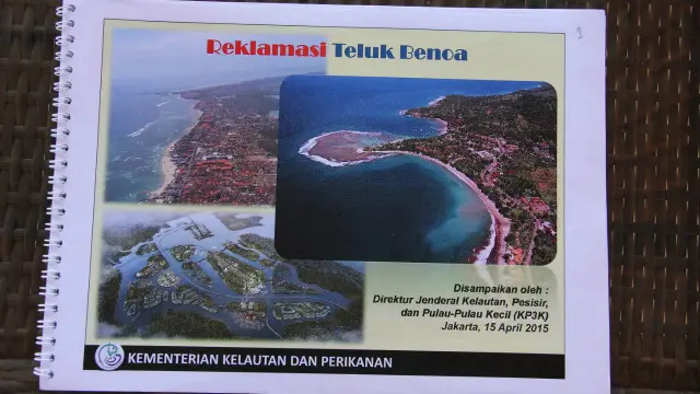 Dokumen rencana induk reklamasi Teluk Benoa yang beredar, tampak logo Kementerian Kelautan dan Perikanan.