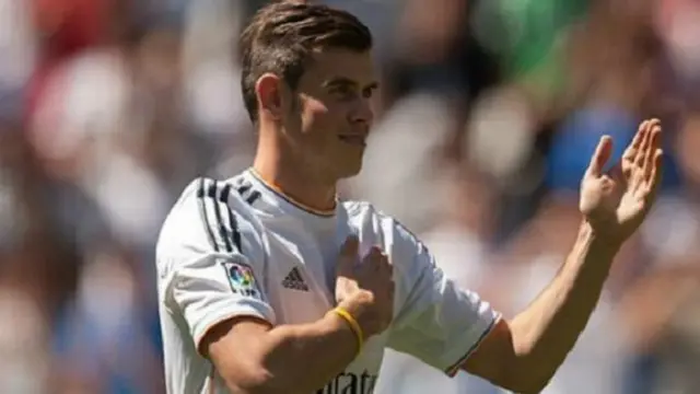 لا زال جاريث بايل أغلى لاعب كرة قدم في العالم بعد انتقاله من توتنهام إلى ريال مدريد مقابل 85 مليون إسترليني