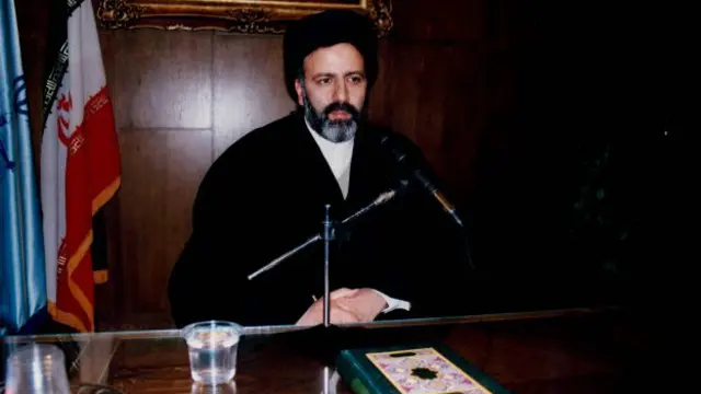 ابراهیم رئیسی در سال ۱۳۸۳