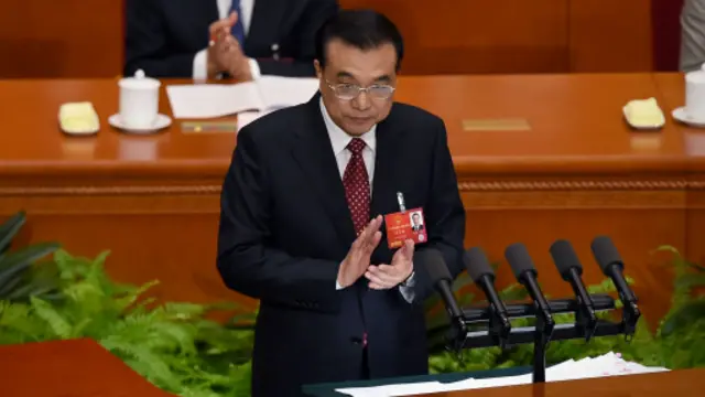 李克强宣布今年中国经济增长率在6.5%至7%之间