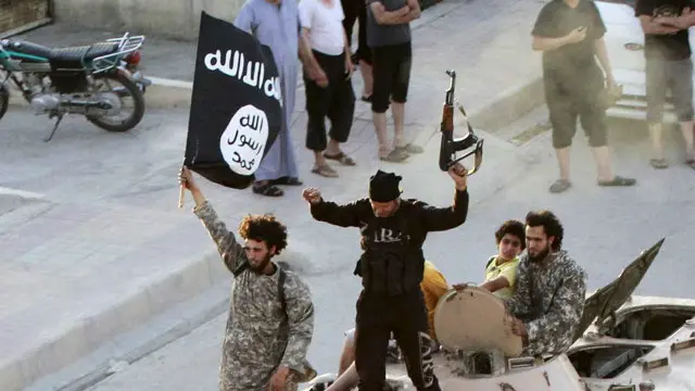Anggota ISIS di Raqqa