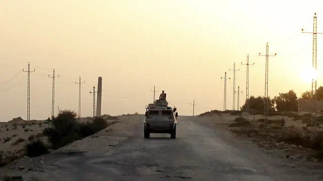 د سیناء په شمال کې شاوخوا شپږ میاشتې وړاندې امنیتي ځواکونو د وسله والو پرضد د "شهید حق" په نامه پوځي عملیات پیل کړي دي.