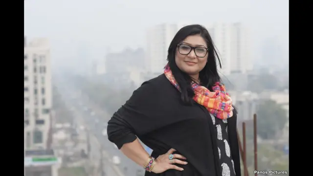 نگہت داد: پاکستان
ڈیجیٹیل رائٹس فاؤنڈیشن کی بانی اور 2015 میں ٹائم میگزین کے آئندہ نسل کے رہنماؤں میں سے ایک۔
’
’مستقل مزاجی دکھائیں اور قائم رہیں۔ یہ ایک ایسا شعبہ ہے جس میں بہت سے مواقع ہیں لیکن اگر آپ ایک خاتون ہیں تو آپ کئی بار جھنجھلاہٹ کا شکار بھی ہو سکتی ہیں۔ یہ ایسا شعبہ ہے جس میں آغاز سے ہی خواتین سرگرم رہی ہیں جیسے کہ اڈا لولیس یا گریس ہوپر۔‘
