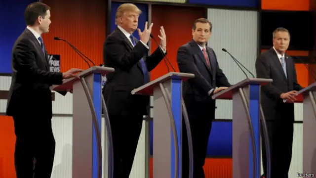 کئی ناظرین نے سیاسی مذاکروں میں فقرے بازی اور اشاروں کنایوں پر خفگی کا اظہار کیا ہے