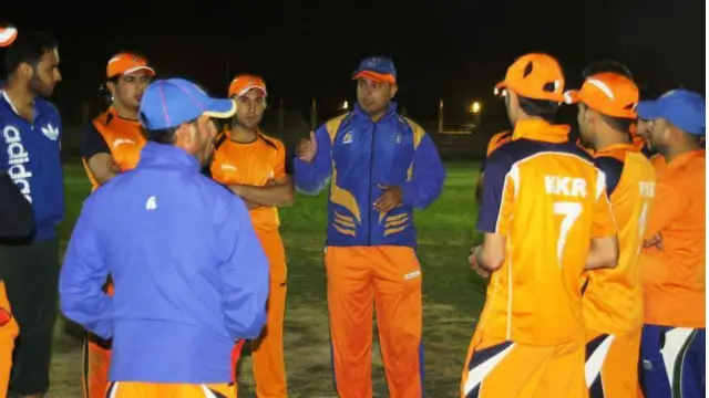 نظيم جار عبدالرحيم زى چې کورنۍ کرکټ رزونې کې ونډه لري وايي ، د ٢٠ اوريزه جام سياليو کې به د افغانانو برخه اخيستل افغانستان کې په کرکټ ژور اغېز ولري.
