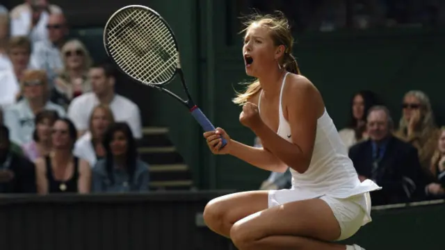 Sharapova gana Wimbledon 2004