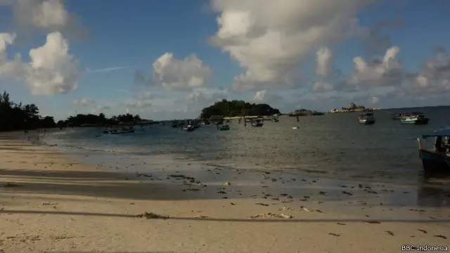 Di Pulau Belitung disiapkan 12 titik khusus pengamatan: tujuh di Kabupaten Belitung, lima di Kabupaten Belitung Timur. Dan Pantai Kelayang merupakan pusatnya.