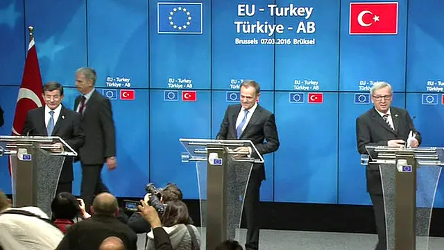 پناہ گزینوں سے متعلق مجوزہ منصوبے میں یہ بات کہی گئی ہے کہ ترکی سے یونان پہنچنے والے تمام پناہ گزينوں کو واپس بھیج دیا جائے گا