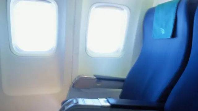 一些旅行者使用社交选座软件来确保他们对邻座的选择自己做主。(图片来源: Getty Images)