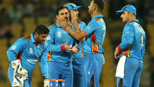 سکاٹ لینڈ کی ٹیم مقررہ 20 اوورز میں 156 رنز بنا سکی