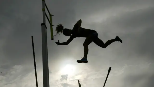 Прыжок с шестом