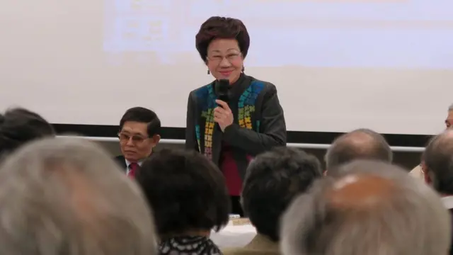 对于大陆国台办主任张志军在3月8日两会上表述，不承认“九二共识”、不认同“两岸同属一中”，就是改变两岸关系现状的强硬说法，吕秀莲称：“不妙”。