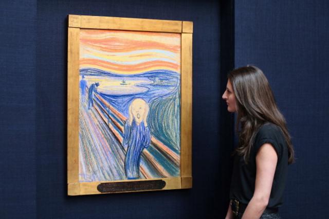 2012年，1895年创作的板上粉彩版《呐喊》在纽约苏富比拍卖行拍出近1.2亿美元(7500万英镑)的天价 (图片来源：Getty)