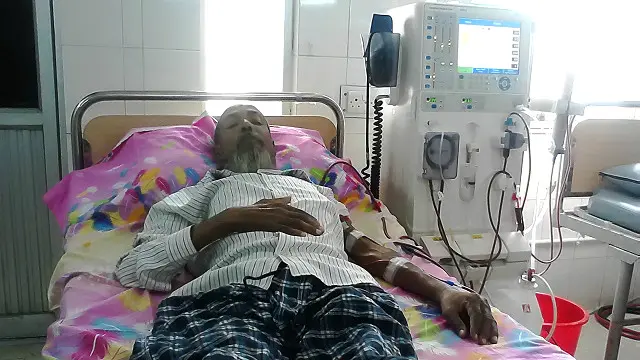 Stavropoldan Georgievsk fohishalariga telefon raqamlari bilan Onlayn jinsiy aloqa va yalangochlik realiti-shou 2010