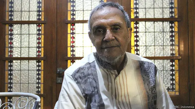 Saya temui di kediamannya di kawasan Petojo, Jakarta Barat, Munif -sahabat Mashabi sekaligus pemimpin grup musik Kelana Ria- mengatakan, Mashabi adalah tipe penyanyi yang selalu menjiwai lagu-lagunya.