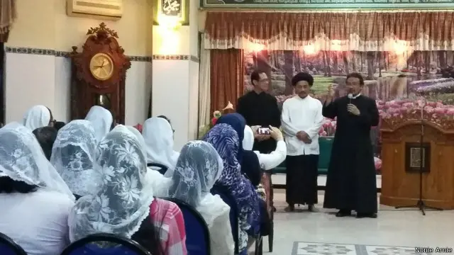 Dialog bersama di kompleks Masjid Jami' Istiqomah.