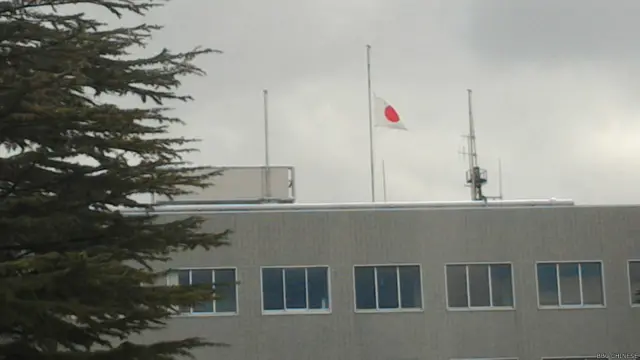 東日本地震海嘯災難五週年，日本的政府機構降半旗表示悼念。