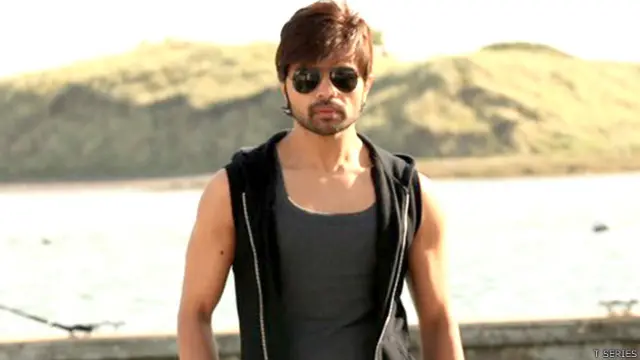 तेरा सुरूर