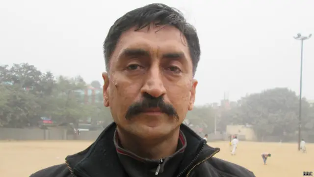 राजेश पुंडीर, स्लम क्रिकेट एकेडमी के संस्थापक