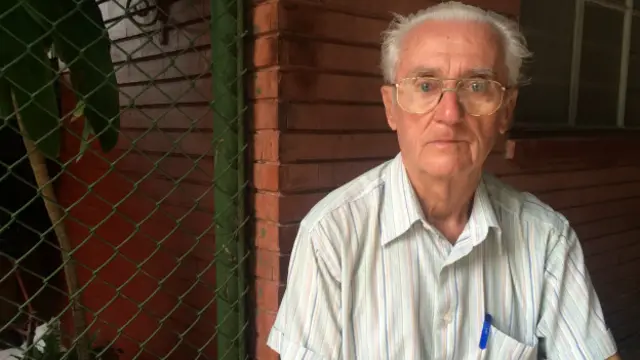 Elio García defiende la Revolución de Fidel Castro pero también el acercamiento de Raúl Castro con Estados Unidos.