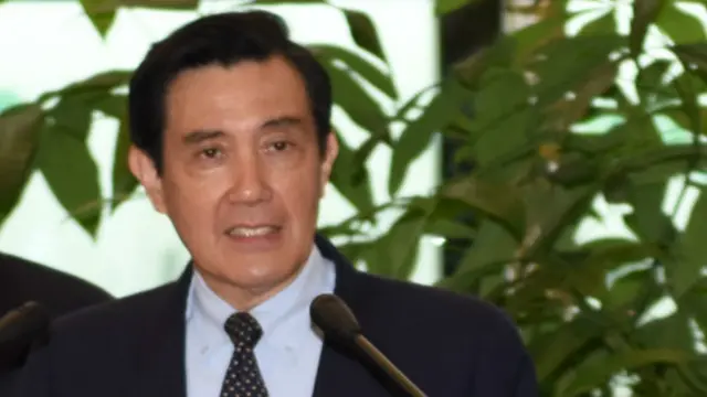 马英九在桃园国际机场发表谈话（台湾中央社图片13/3/2016）