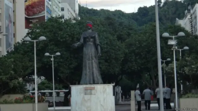 रियो में मूर्ती