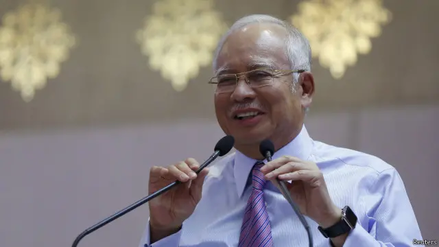 Perdana Menteri Najib Razak, menurut sang juru bicara, menekankan bahwa “hukum akan ditegakkan tanpa pengecualian apabila ada suatu kesalahan telah dibuktikan.”
