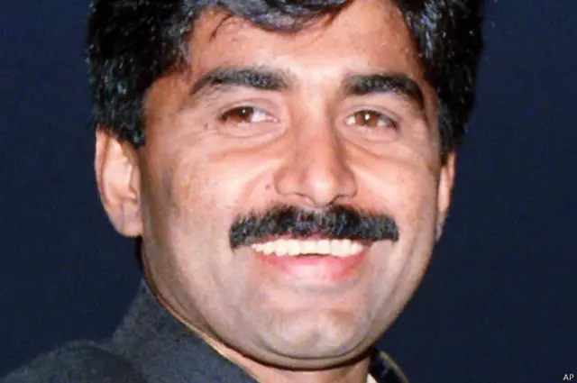 جاوید میانداد په یوه ټلویزوني مرکه کې پر شاهد اپریدي نیوکې کړې