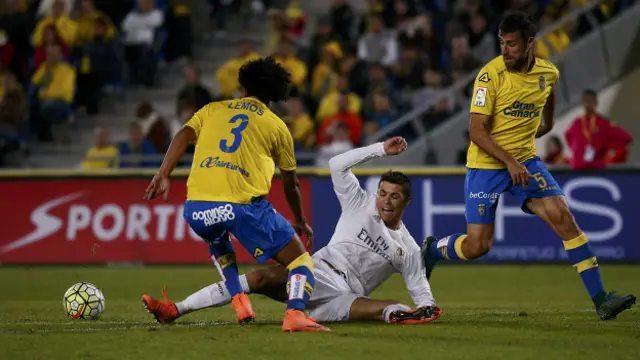 Pese a sus espectaculares estadísticas, el delantero portugués está siendo muy cuestionado esta temporada por su juego.