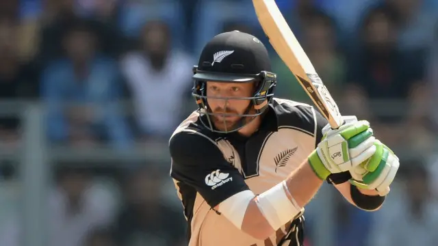 مارٹن گپٹل نے میچ پاکستان سے دور کر دیا