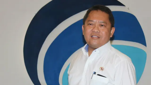 Menkominfo Rudiantara 'biarkan' Uber Taxi dan Grab Car beroperasi.