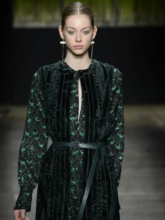 Джей Мендел на Нью-Йоркському тижні моди