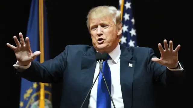 Ông Trump bị cả hai đảng Dân chủ và Cộng hòa công kích sau vụ bạo động nổ ra trong buổi vận động