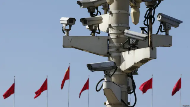 「天安門母親」周一發公開信指責北京近30年來實行了「白色恐怖」，阻止她們講出屠殺的真相。