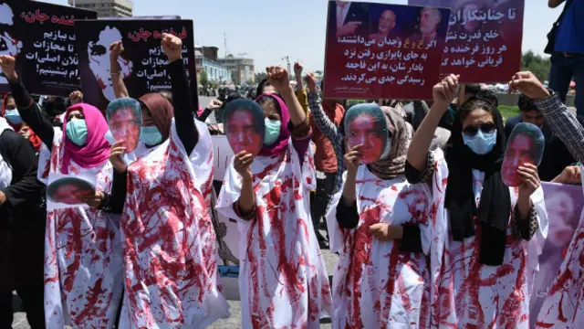 फरखुंदा की बरसी पर प्रदर्शन