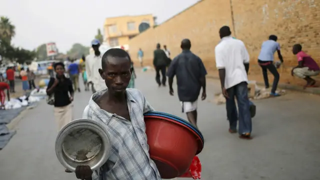 رپورٹ کے مطابق شام اور افغانستان کے علاوہ سب صحارا خطے کے آٹھ افریقی ممالک دنیا کے سب سے زیادہ ناخوش ممالک ہیں