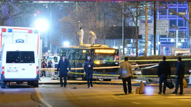 Mart ayında Ankara'da düzenlenen ve 37 kişinin ölümüne yol açan bombalı saldırıyı TAK örgütü üstlenmişti.